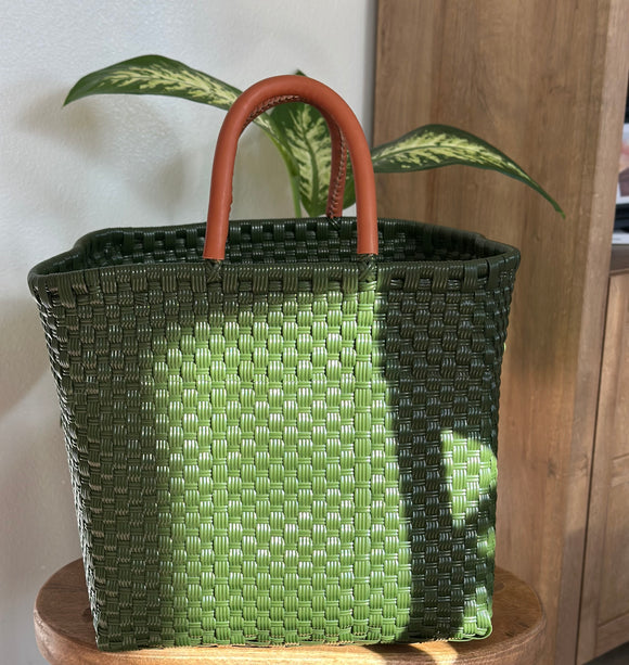 Handwoven casita basket