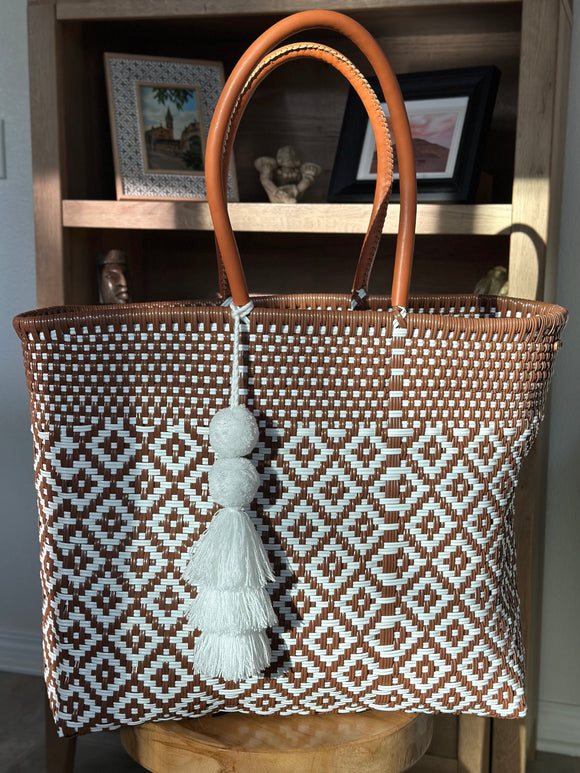 Chavelita XL Tote