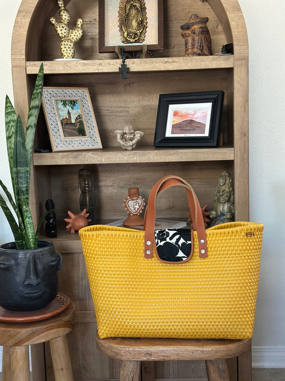 Carlota handwoven  bag