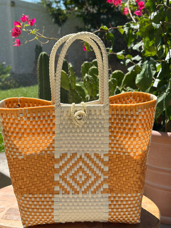 Loncherita handwoven bag