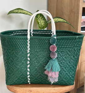 Chavelita handwoven bag