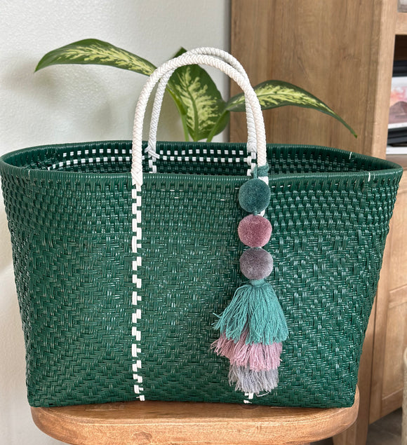 Chavelita handwoven bag