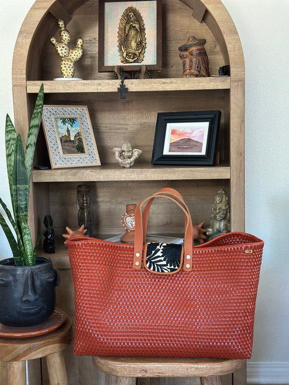 Carlota handwoven bag