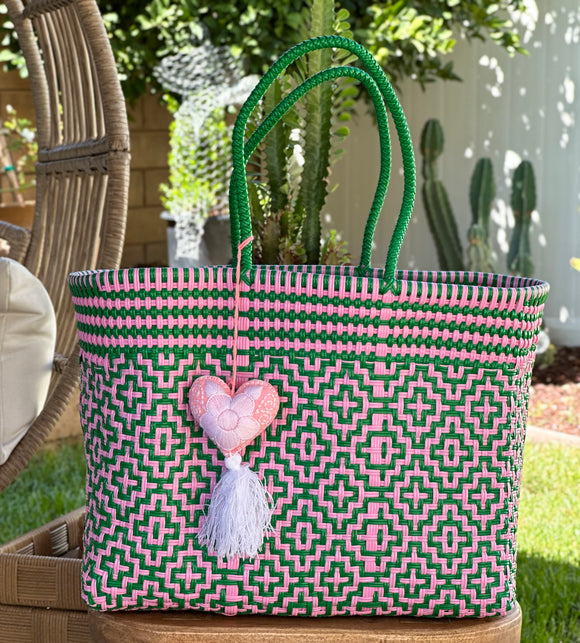 Chavelita handwoven bag