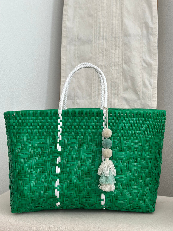 Chavelita  handwoven bag