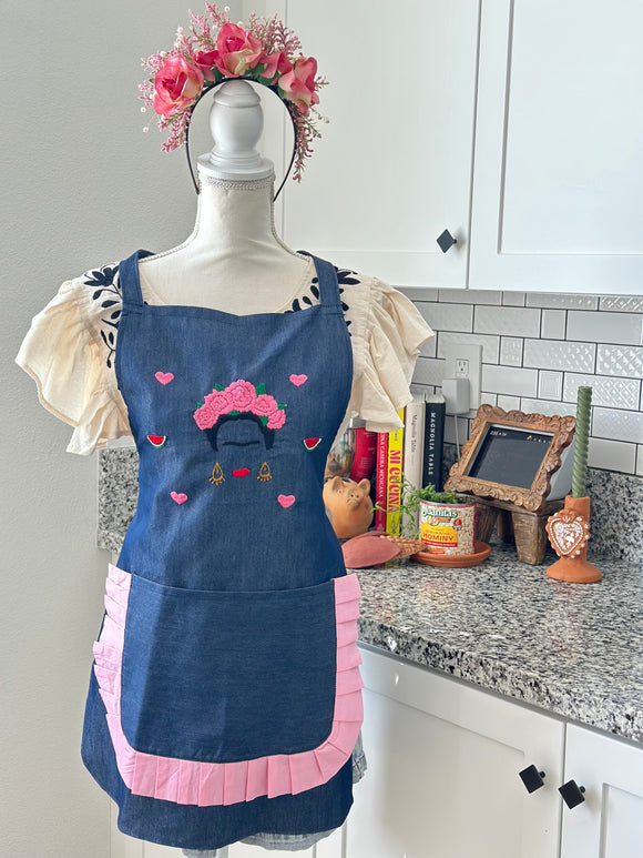 Montse’s Apron