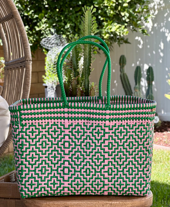 Chavelita handwoven bag