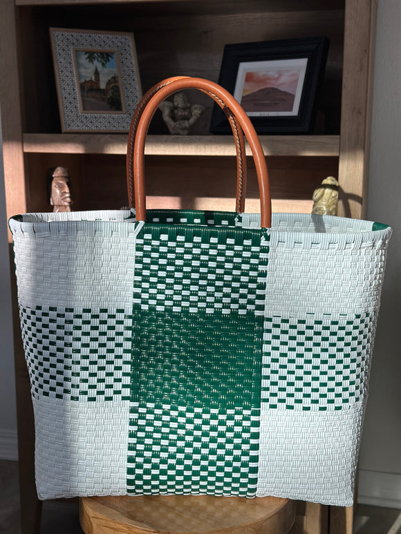 Chavelita XL Tote
