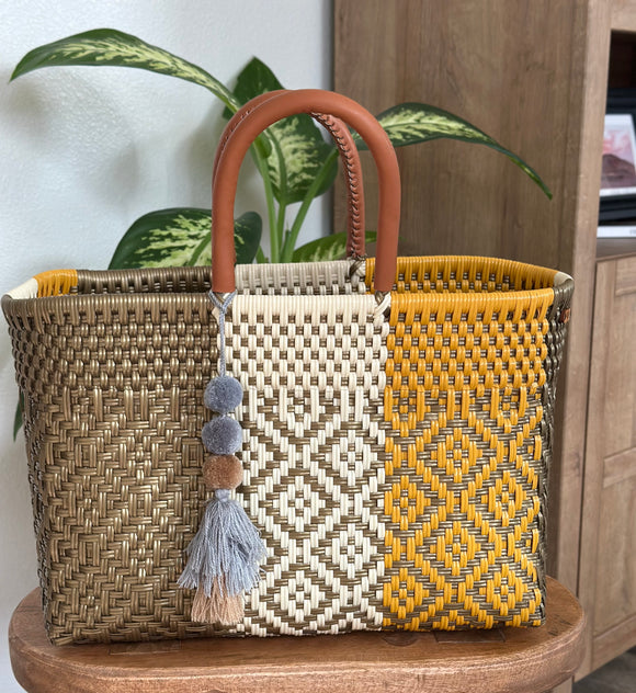 Lolita handwoven bag