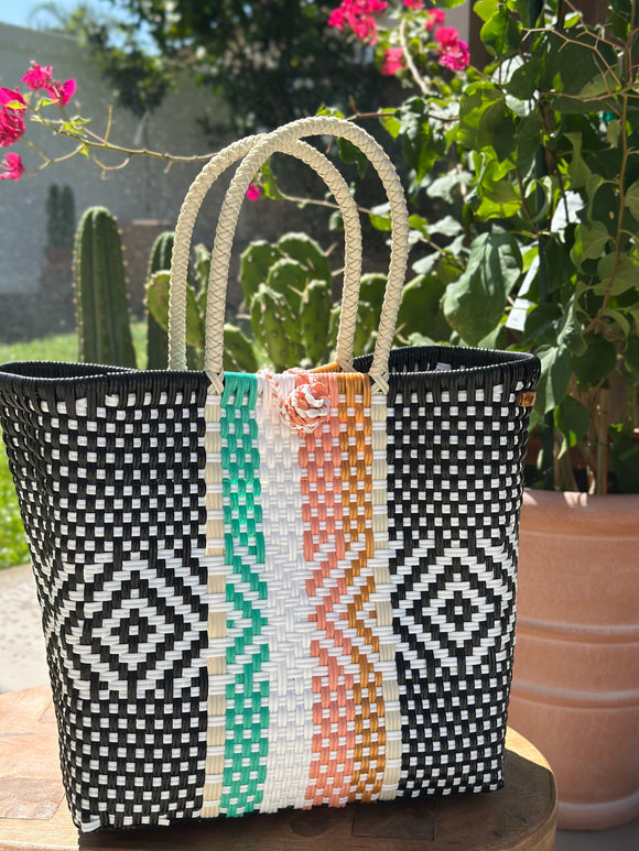 Loncherita handwoven bag